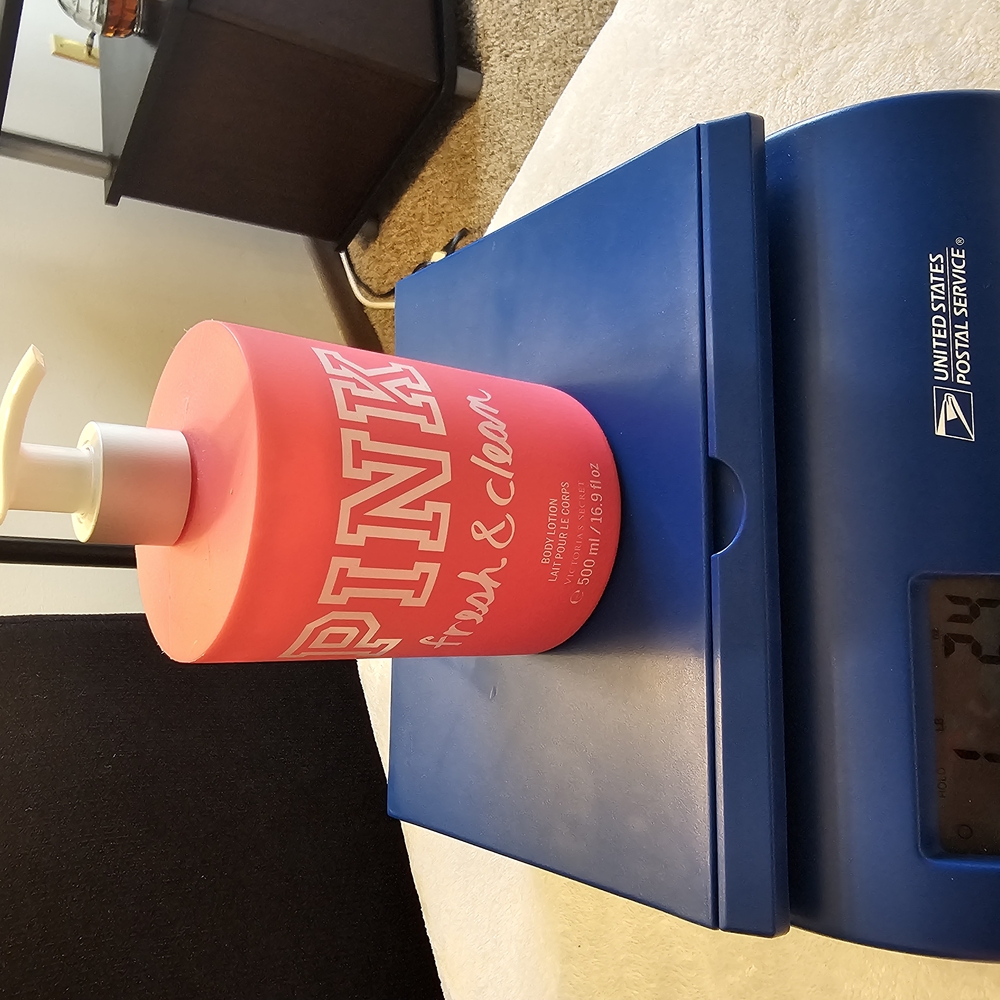 Victoria's Secret PINK "Fresh & Clean" Body Lotion-16.9fl oz/500 ml-Discontinued